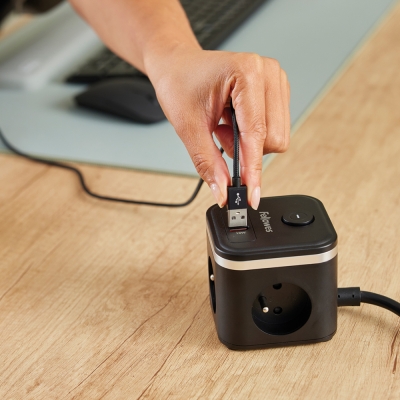 Kostka zasilająca Power Cube Fellowes typ E czarna