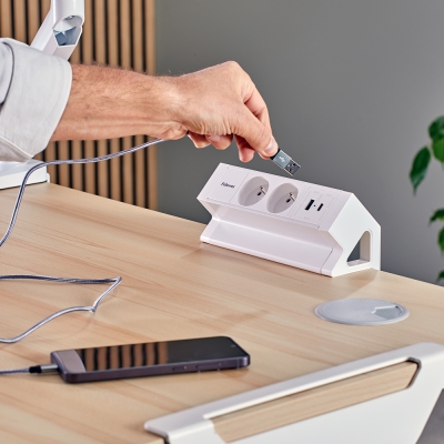 Moduł zasilający Power Desk Fellowes 2x 230V 1x USB-A 1x USB-C Typ E biały